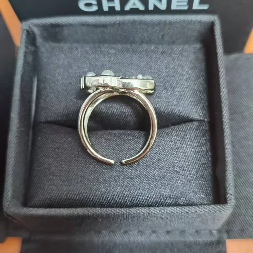 ✨✨Chanel Rings - Picture 2 of 5